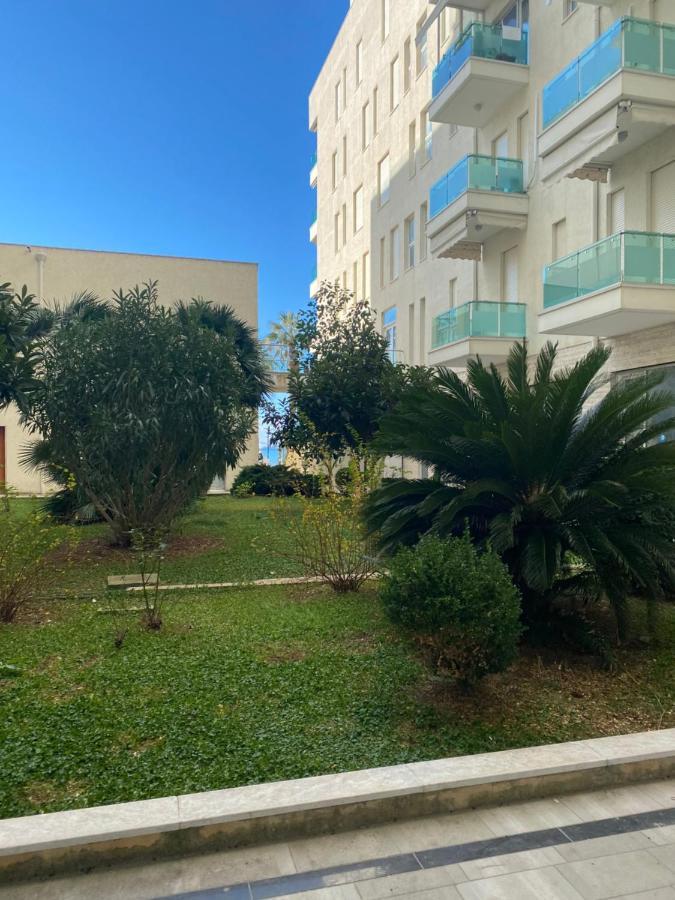 Olea Seaside Apartament *